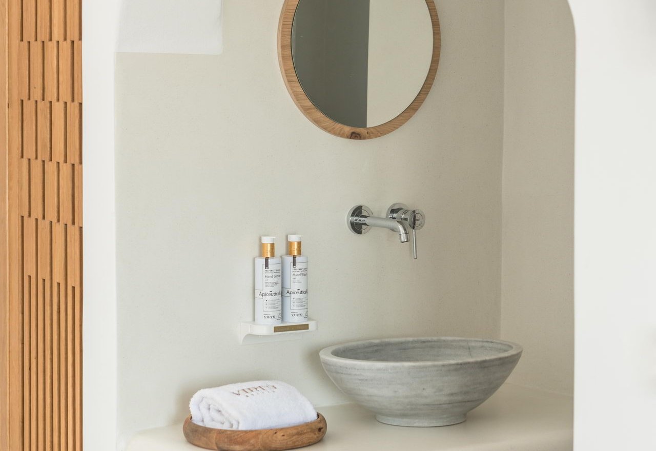 Deluxe Suite with Sea View