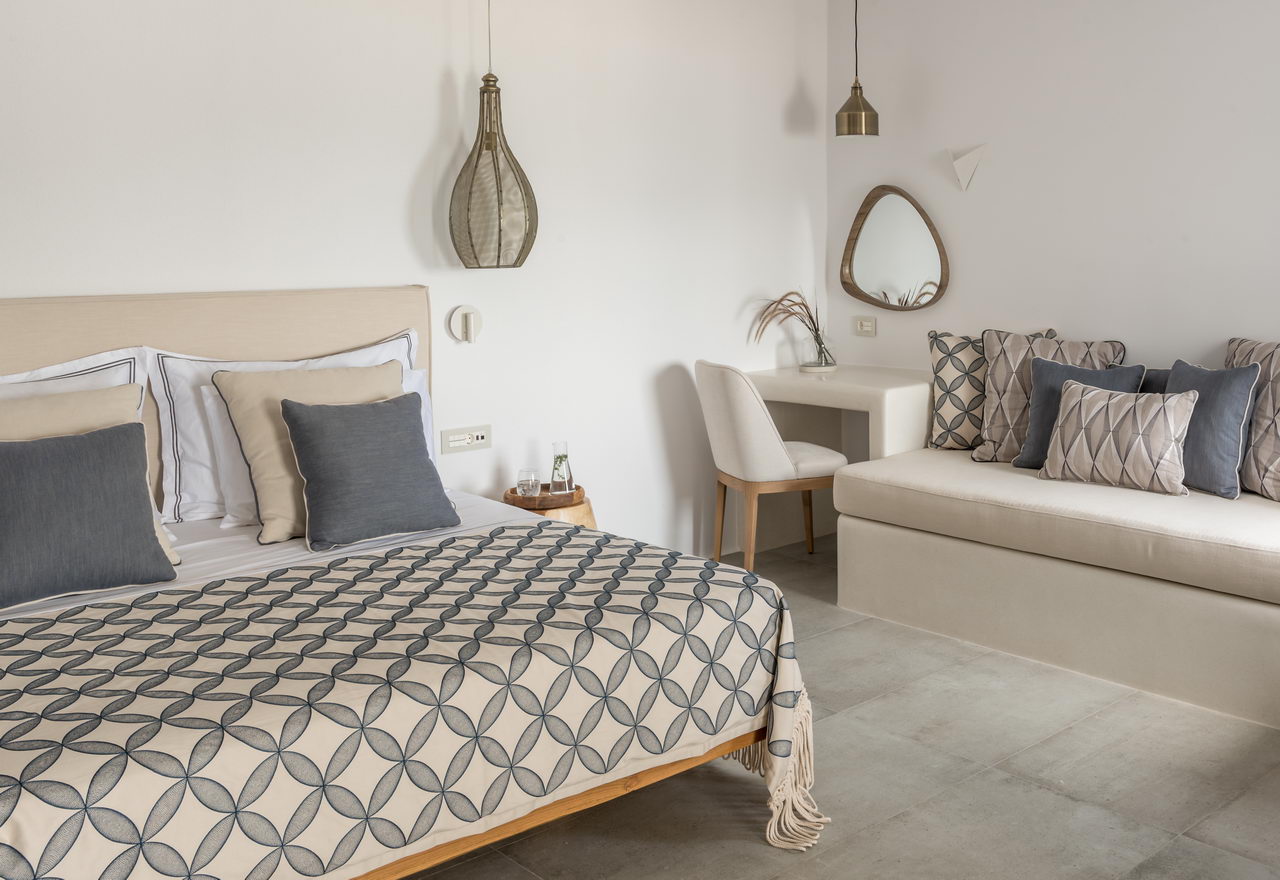 Deluxe Suite with Sea View